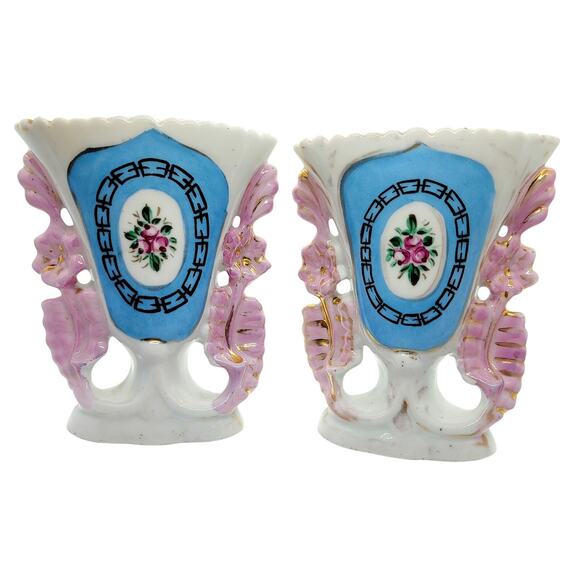 Pair of 2 Vintage Porcelaine Vases Bridal Wedding Victorian Hand Painted - Picture 1 of 9